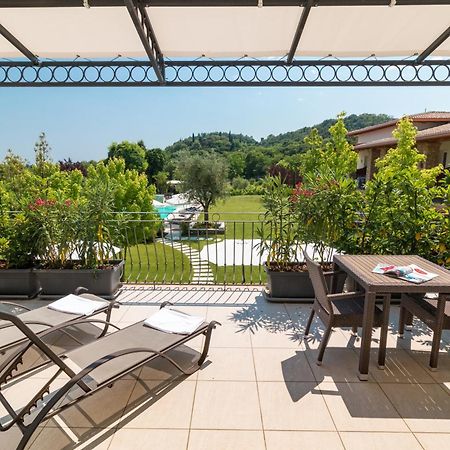 Agriturismo Corte Aurea Desenzano del Garda Buitenkant foto
