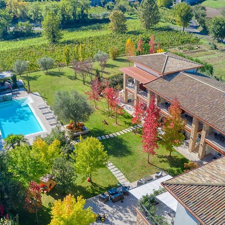 Agriturismo Corte Aurea Desenzano del Garda Buitenkant foto