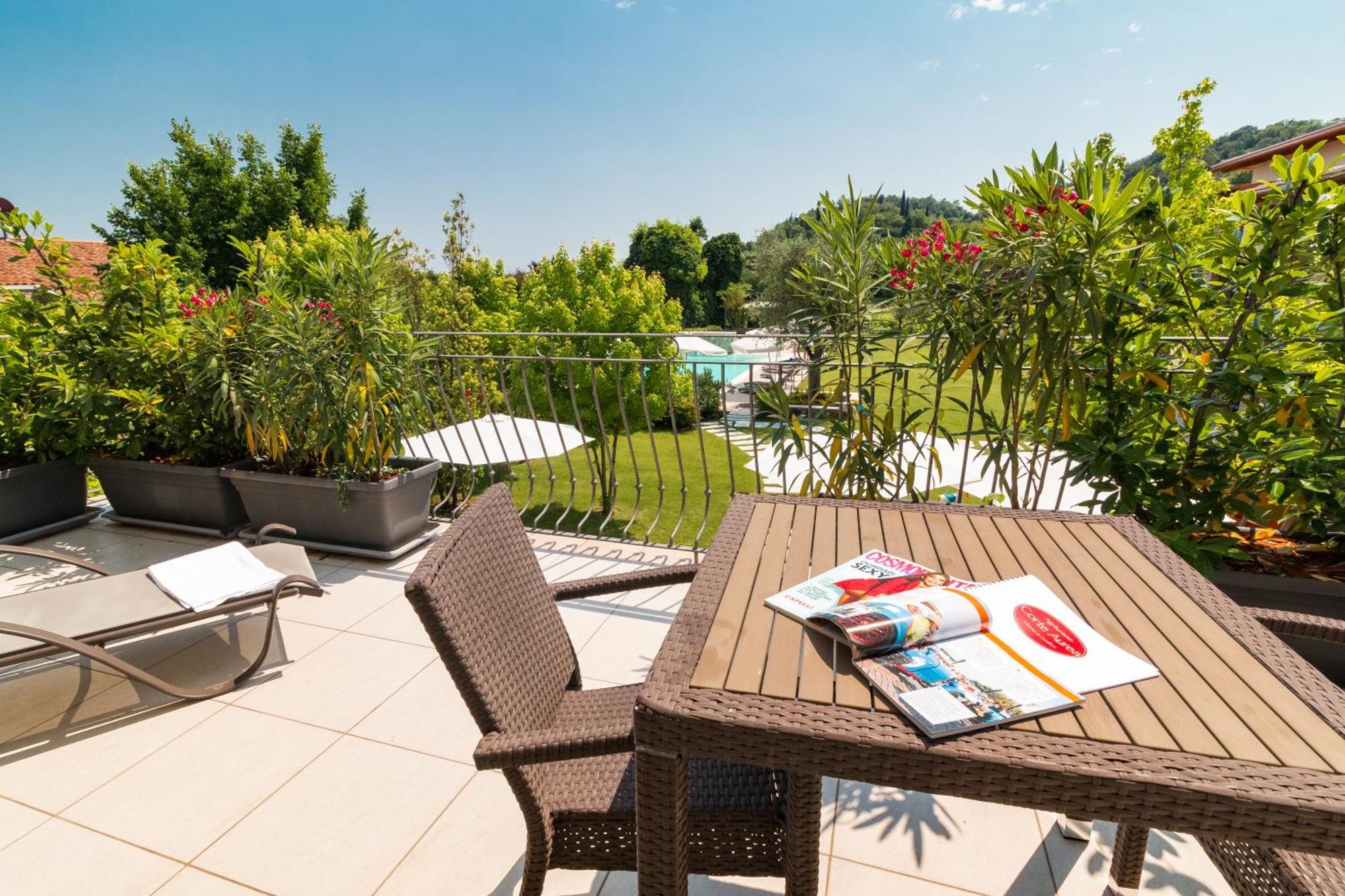 Agriturismo Corte Aurea Desenzano del Garda Buitenkant foto