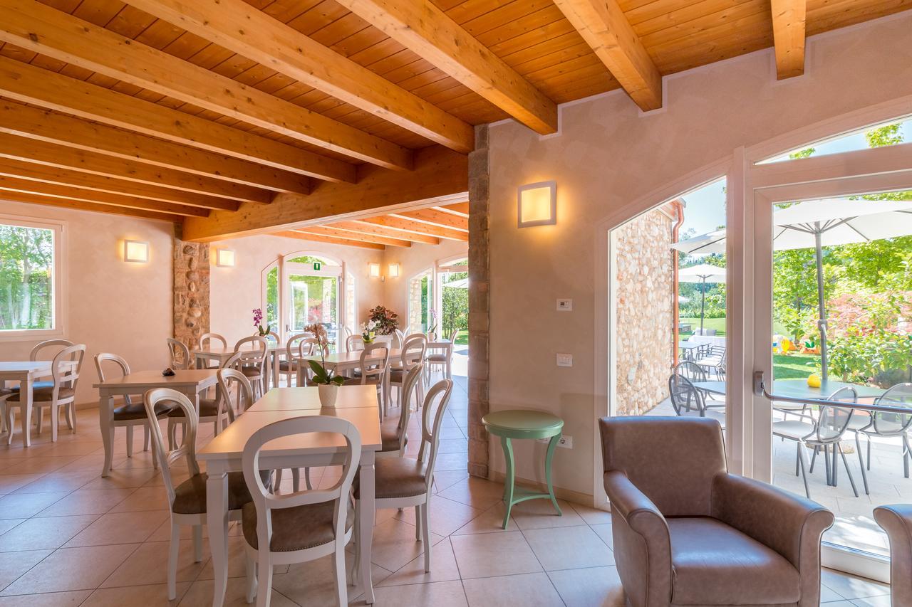 Agriturismo Corte Aurea Desenzano del Garda Buitenkant foto