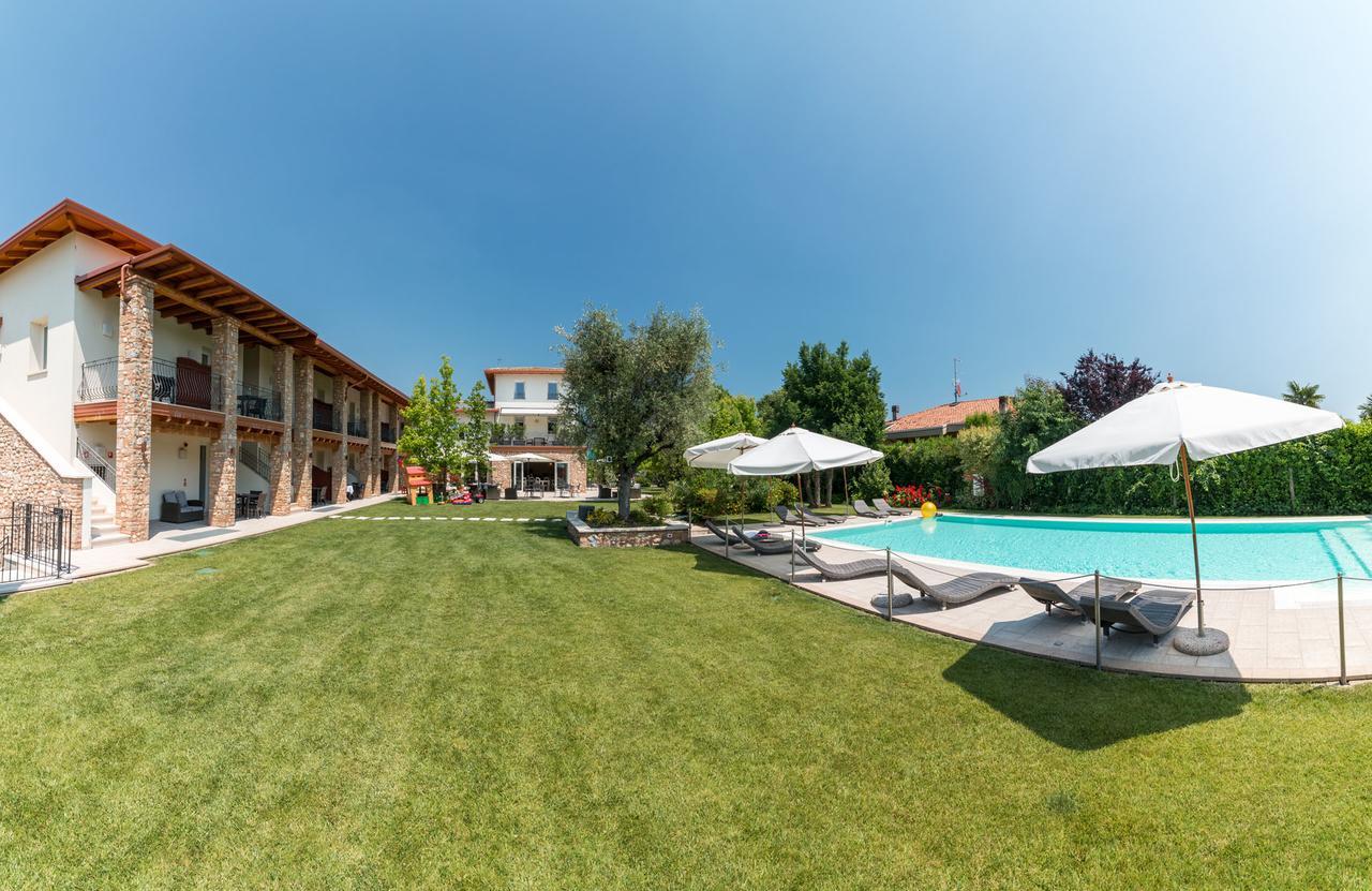 Agriturismo Corte Aurea Desenzano del Garda Buitenkant foto